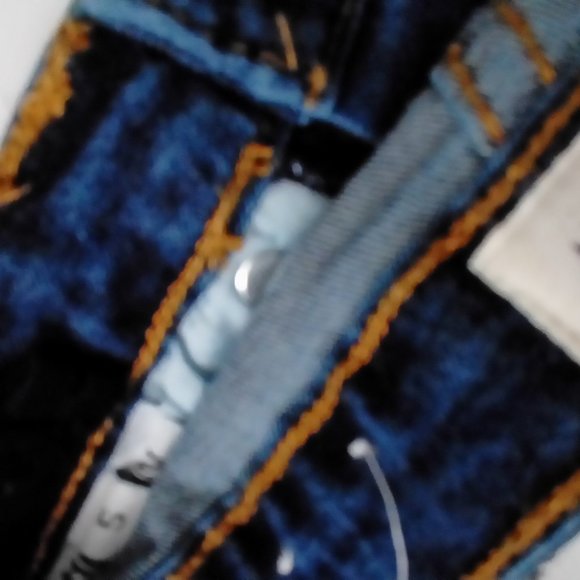 HUDSON Jeans Ava Frayed Short Little Girls - Picture 4 of 6